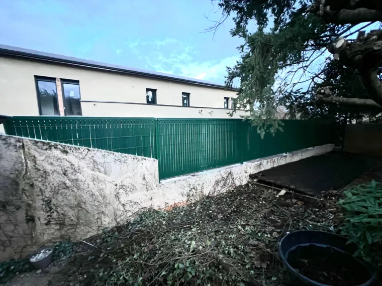 pose de clôture rigide paysagiste Lyon pachal Jeoffrey